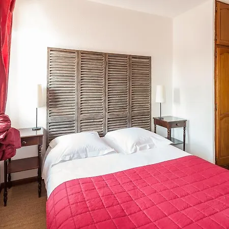 Hotell Le Relais Des Dix Crus - Logis 2*