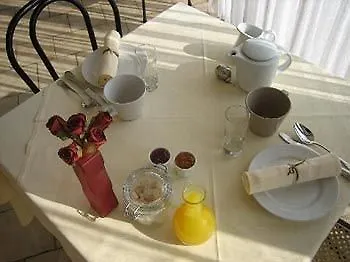 Logis Le Relais Des Dix Crus