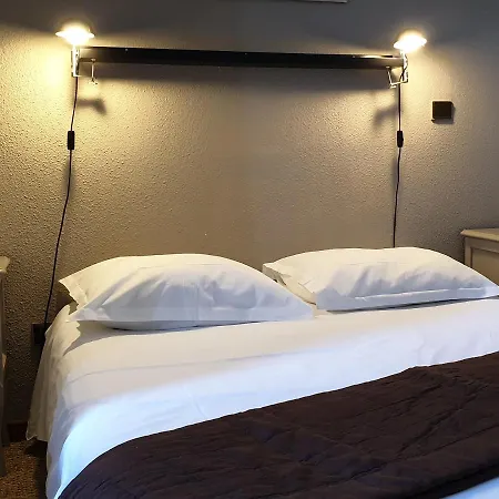 Hotel Le Relais Des Dix Crus - Logis 2*