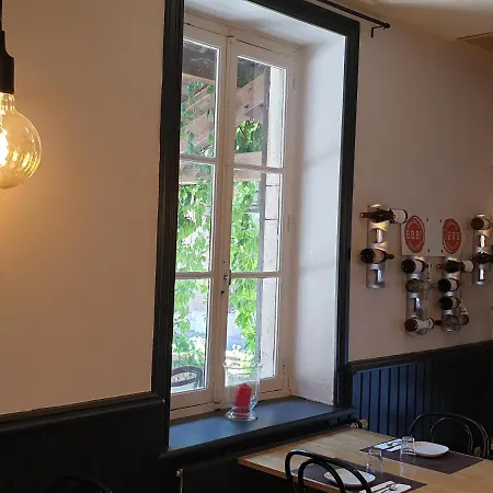 מלון Le Relais Des Dix Crus - Logis 2*