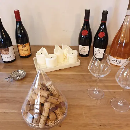 Le Relais Des Dix Crus - Logis 2*