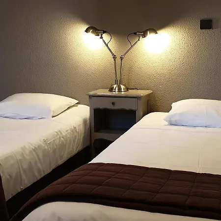 Hotel Le Relais Des Dix Crus - Logis Corcelles-en-Beaujolais